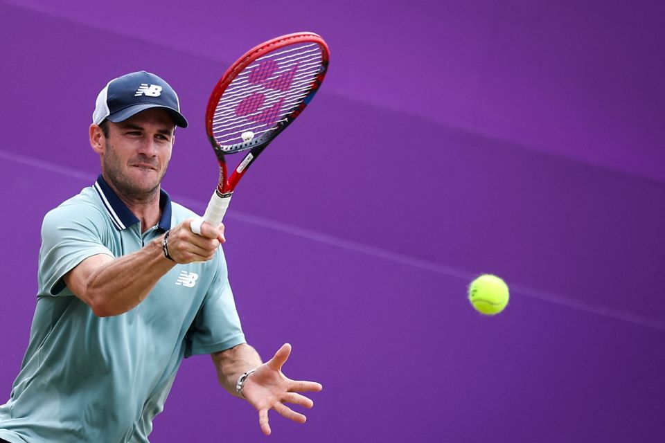 借稳定的球 借稳定的球