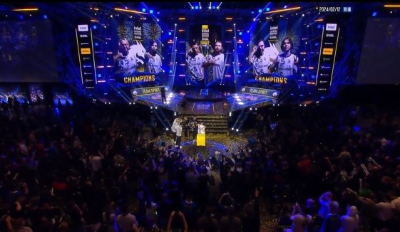 他都能让队 他都能让队