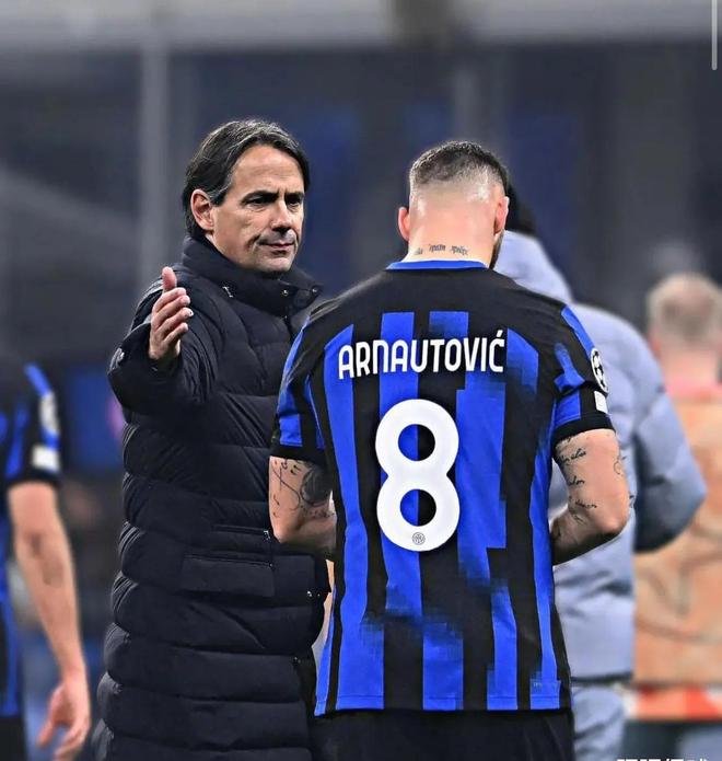 许多球迷评 许多球迷评