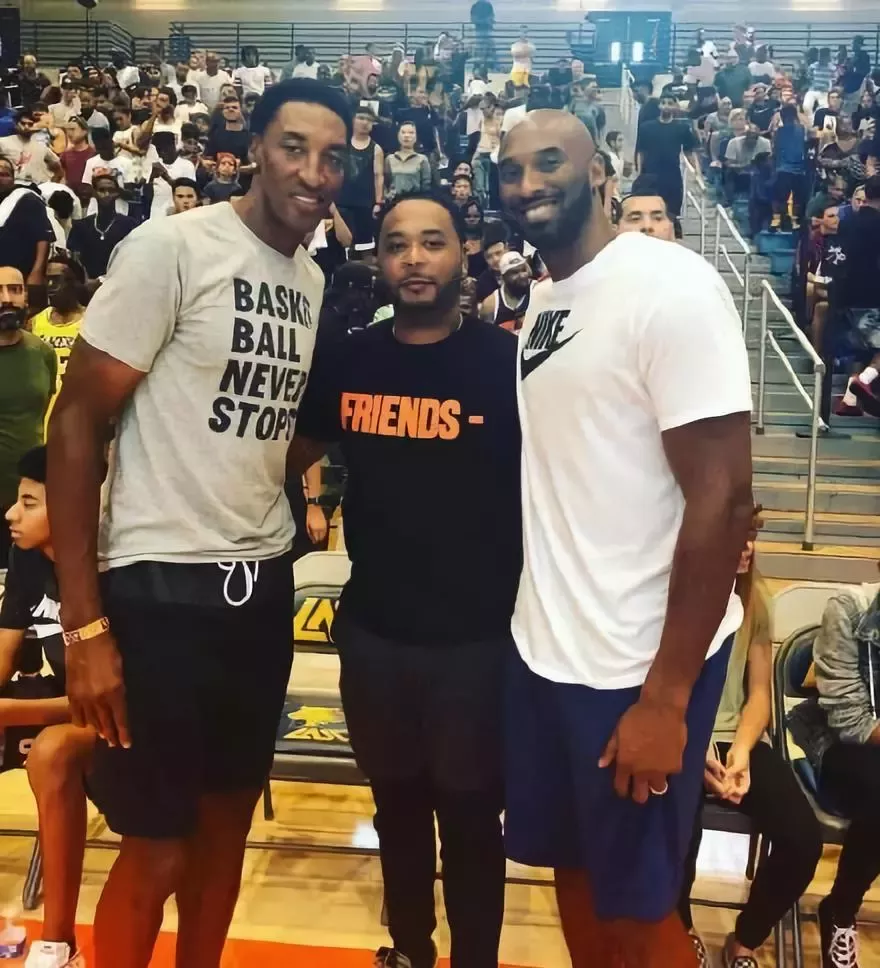 队友互动与 队友互动与